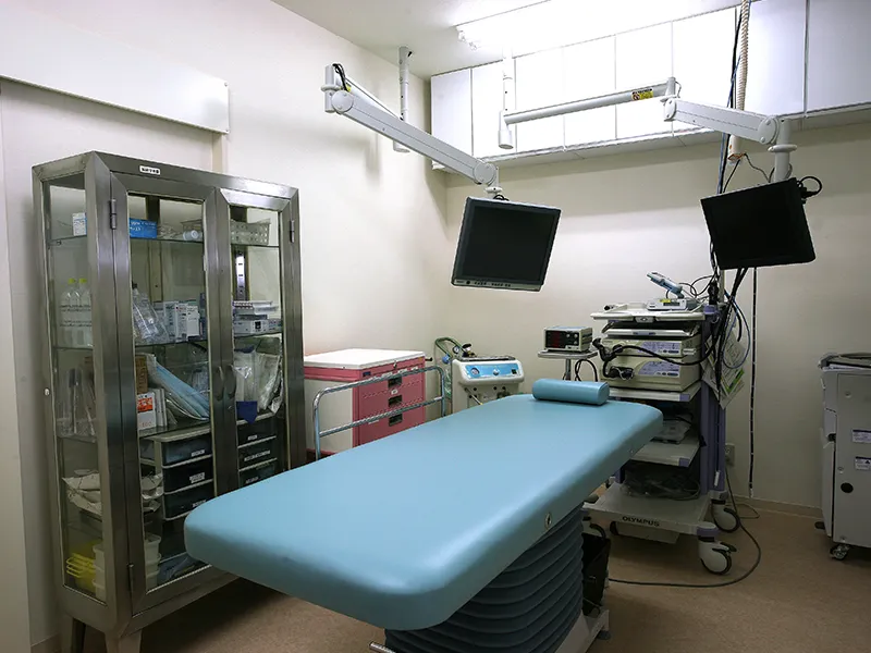 内視鏡室（患者様専用モニター完備）